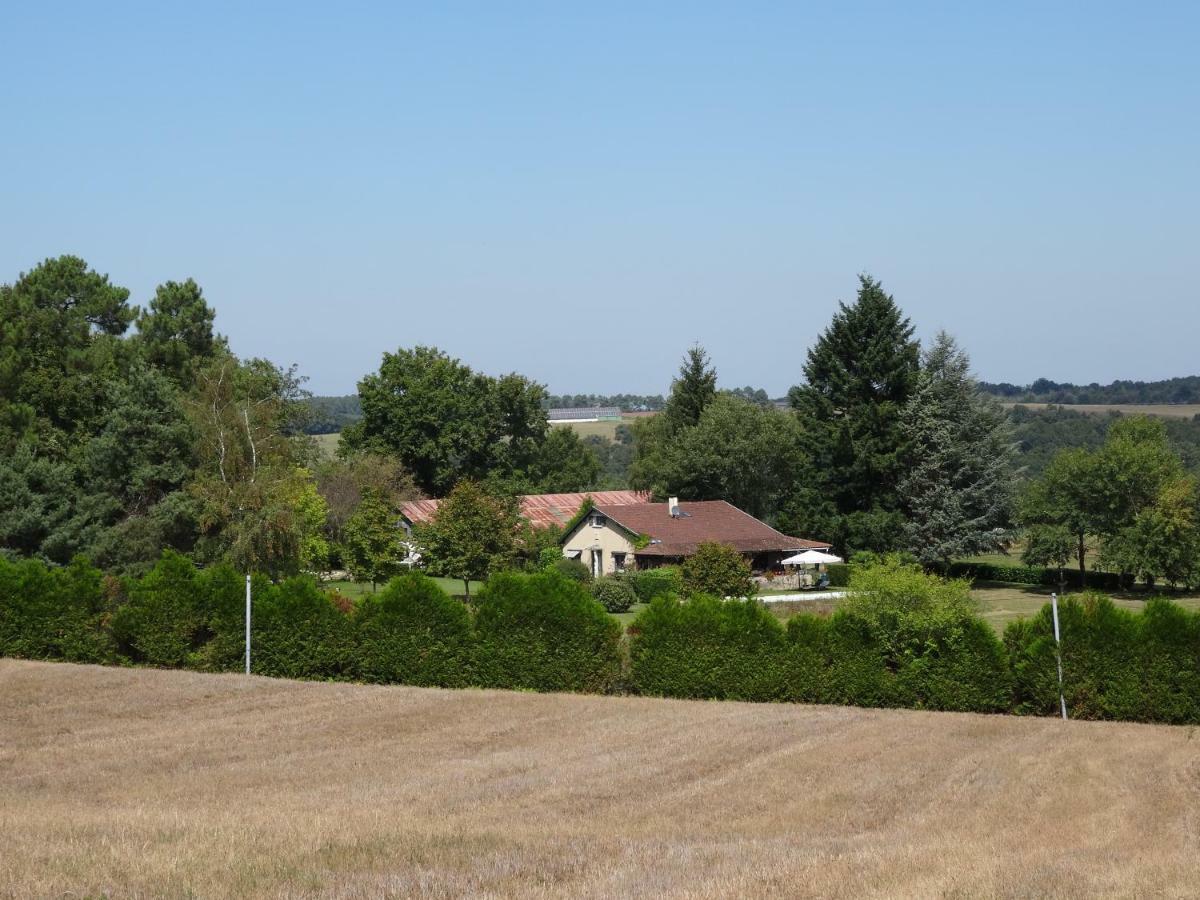Les Cabanes De Rouffignac别墅 外观 照片